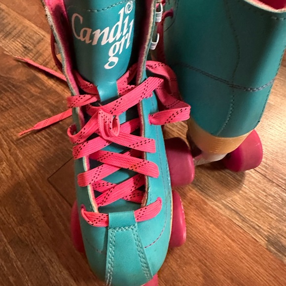 Roller Skates - Candi Girl Rewind Derby - Picture 4 of 5